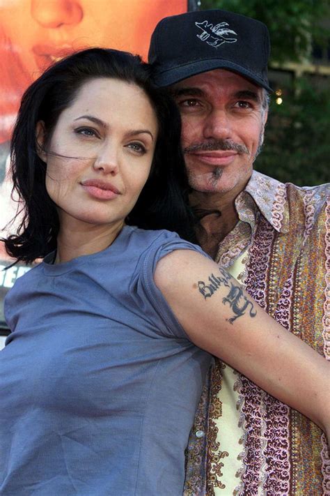 angelina jolie marido.